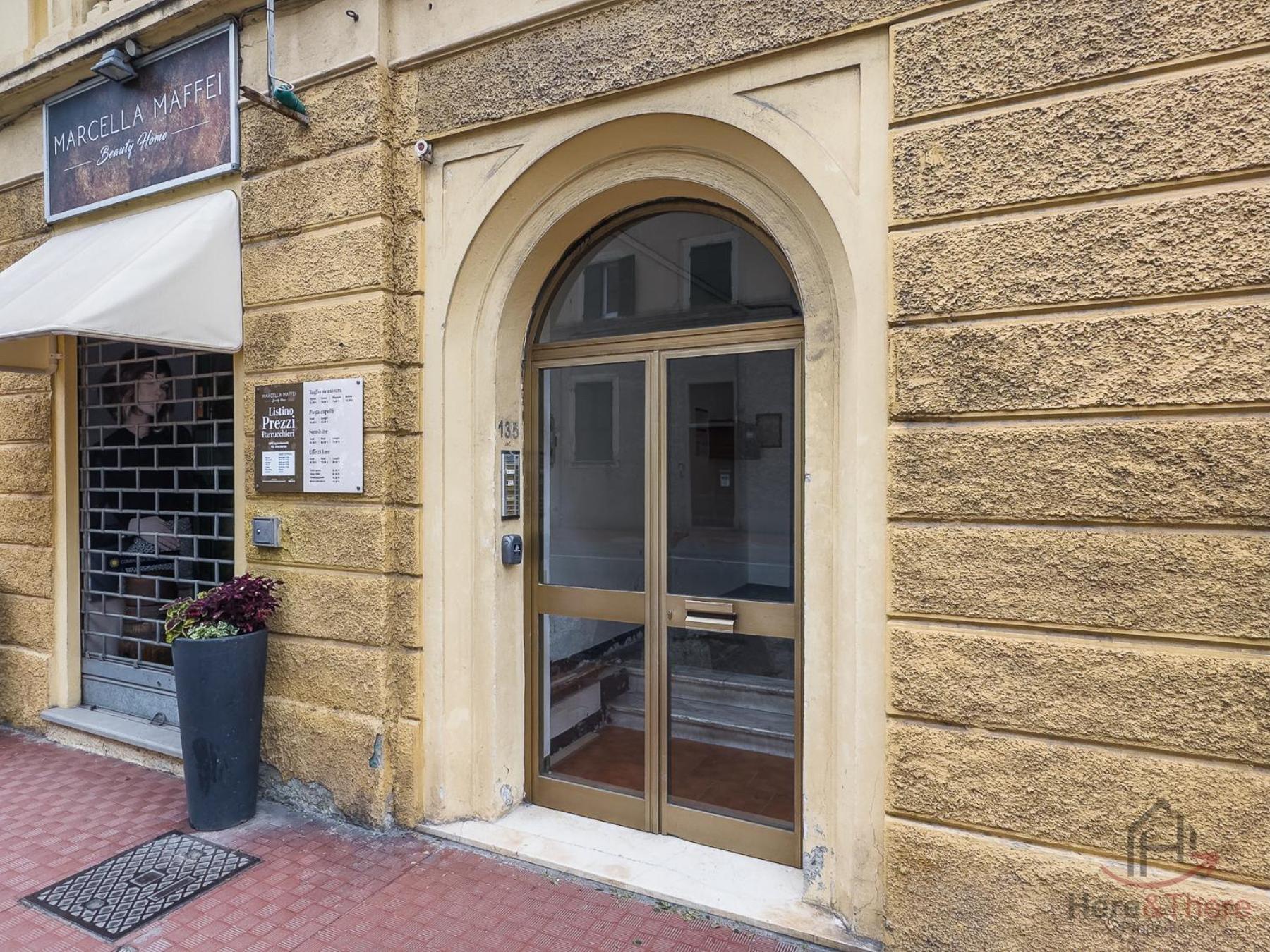 Apartment Sea 3 Min Away - Free Park - Trains 8 Min - Air Conditioner